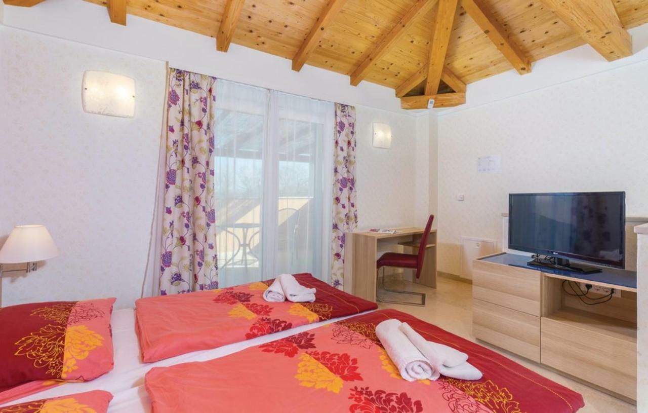 Villas Vea Histria Režanci Eksteriør bilde