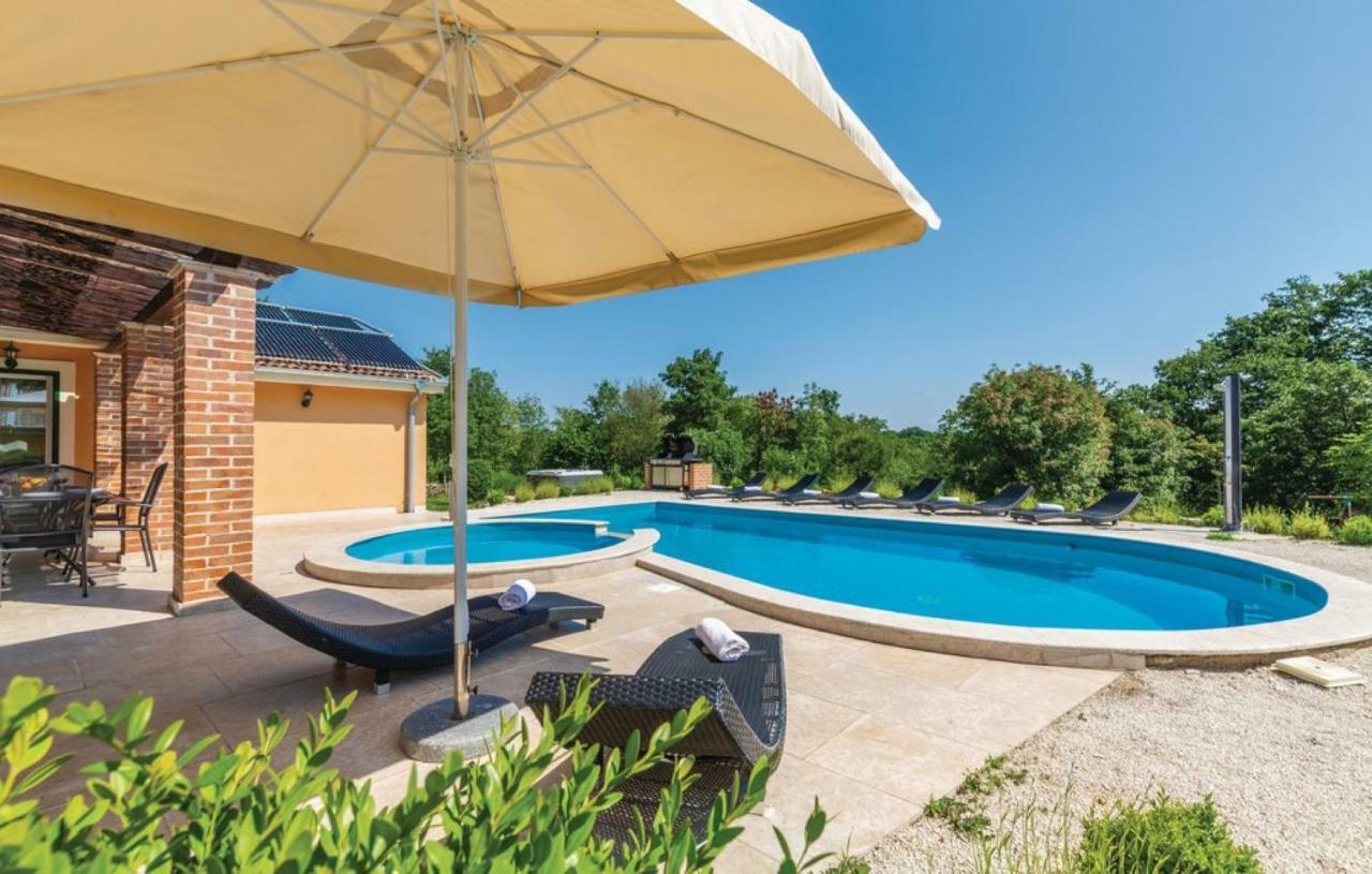 Villas Vea Histria Režanci Eksteriør bilde